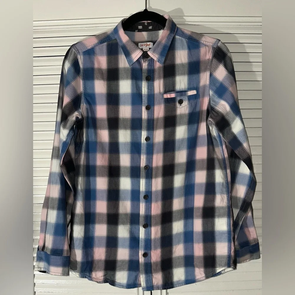 Cat & Jack Boys Pink Blue Plaid Long Sleeve Button Up‎ Shirt Size XL (16) *FLAW*